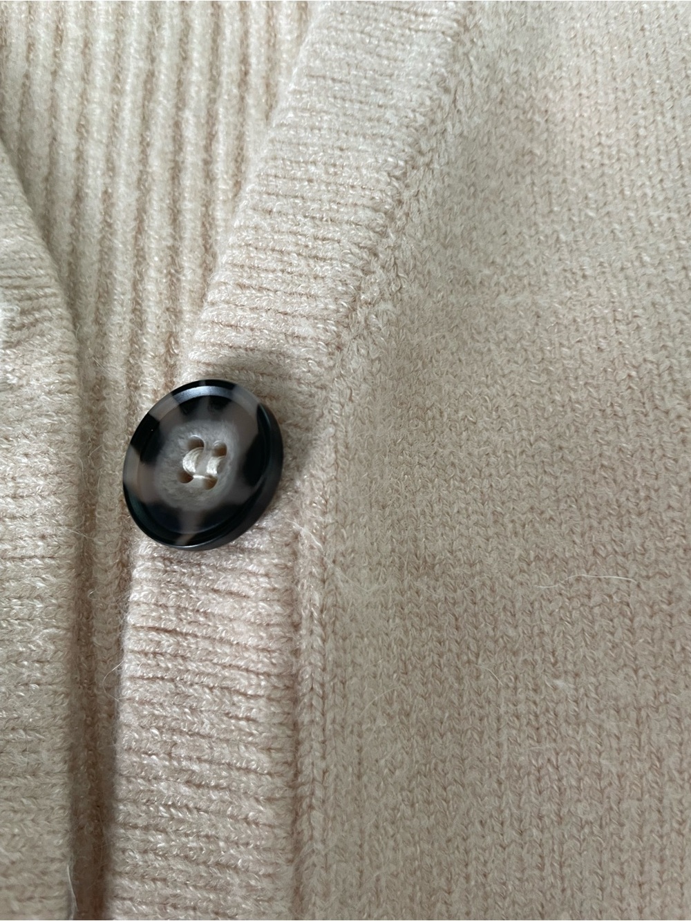 Guess Cream Cropped V-Neck Button Cardigan - Picture 6 of 6